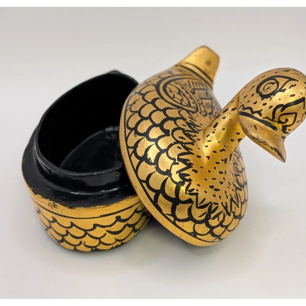 Vintage Wooden Black Lacquer & Gold Gilt Duck Keepsake/Trinket Box